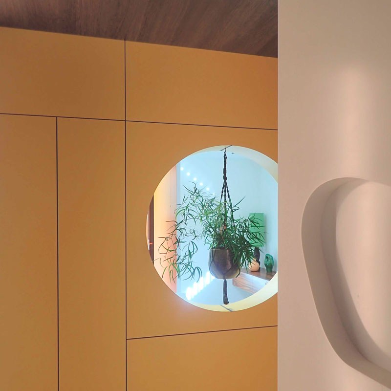 badkamer-douche in corian-maatwerk limburg