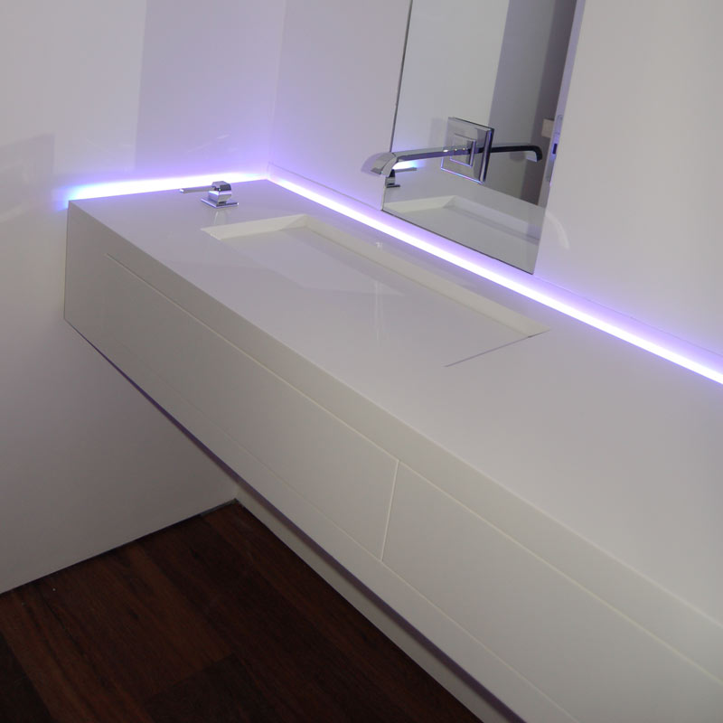 exclusief design meubel-toiletmeubel in corian-op maat-limburg-verlichting