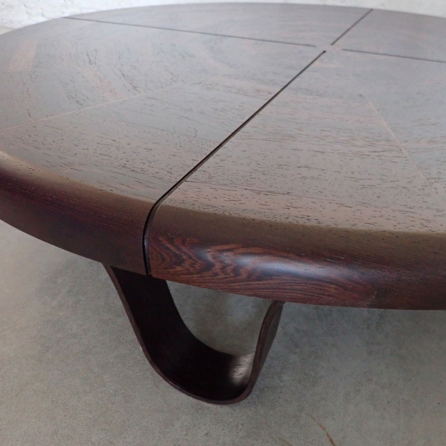 exclusieve ronde design salontafel in hout-op maat-limburg