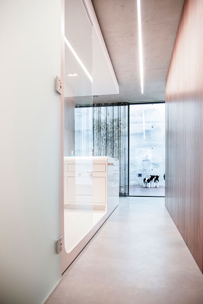 high end badkamer in corian-op maat-limburg-rond