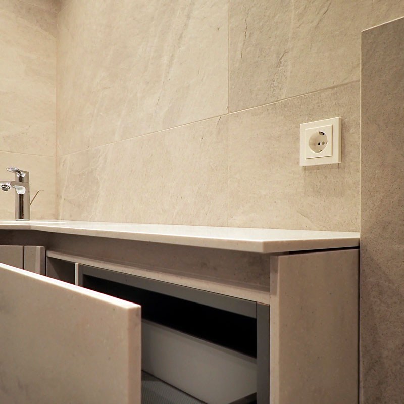 luxe badkamer-badmeubel in corian-op maat-limburg